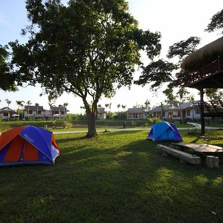 Resort Railumpoo ناخون صوان المظهر الخارجي الصورة