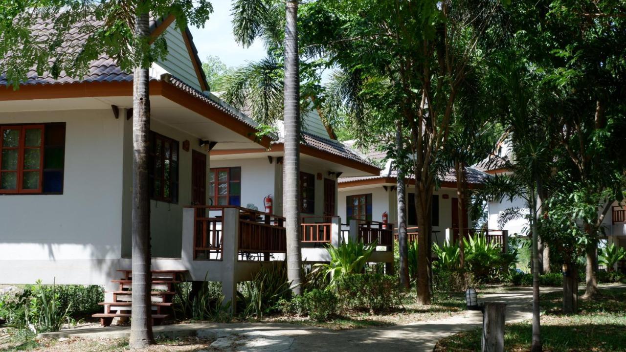 Resort Railumpoo ناخون صوان المظهر الخارجي الصورة